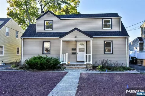 44 Ekings Ave, Hawthorne, NJ 07506