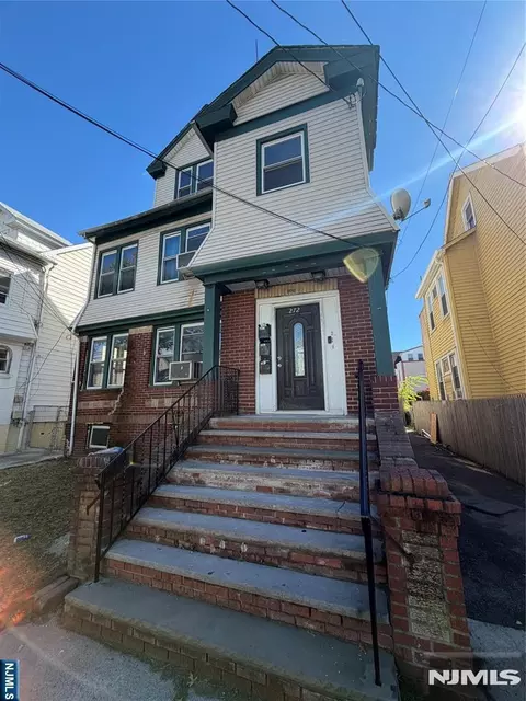 272-274 Wainwright St, Newark, NJ 07112