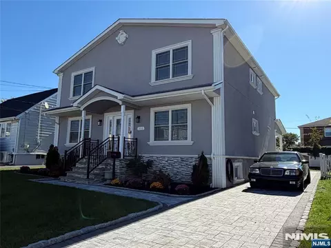 332 Kipp Ave, Elmwood Park, NJ 07407