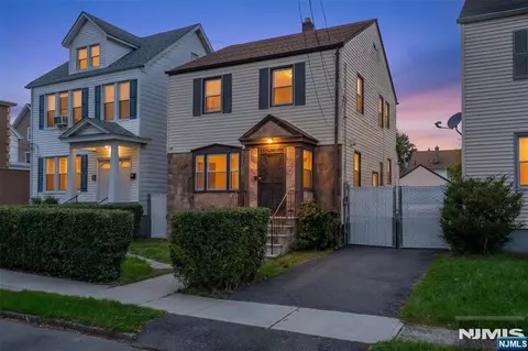 67 Philip Pl, Irvington, NJ 07111