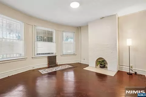Living - 14-16 Scheerer, Newark, NJ 07112 photo 1 of 6
