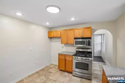 Kitchen - 14-16 Scheerer, Newark, NJ 07112 photo 2 of 5