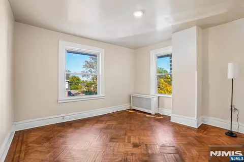Bedroom - 14-16 Scheerer, Newark, NJ 07112 photo 1 of 11