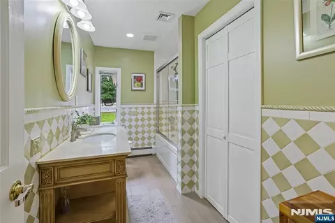 68 Lake St, Saddle River, NJ 07458 photo 35