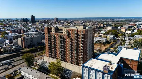 3312 Hudson Ave, Union City, NJ 07087