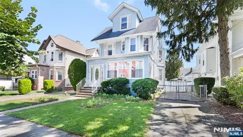 Exterior - 21 Hackett Pl, Rutherford, NJ 07070 photo 2 of 6