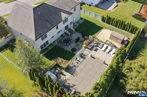 View/Area - 75 Harmer Ter, Wayne, NJ 07470 photo 3 of 6