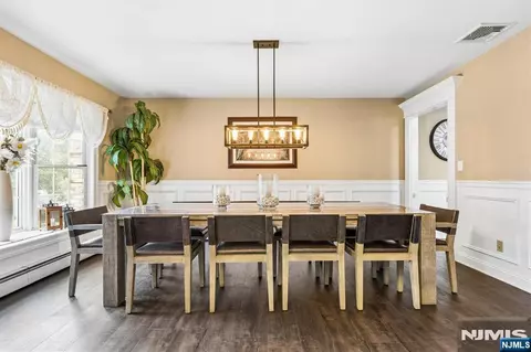 Dining - 75 Harmer Ter, Wayne, NJ 07470 photo 1 of 3