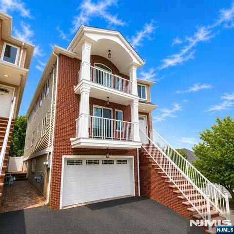 1407 88th St, North Bergen, NJ 07047