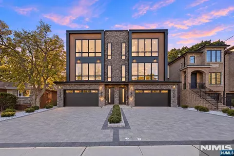 1473 Anderson Ave, Fort Lee, NJ 07024