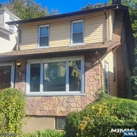 70 Saint Paul Ave, Newark, NJ 07106