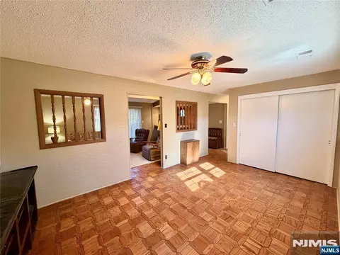 Other - 41 Mohawk Dr, Springfield, NJ 07081 photo 2 of 5