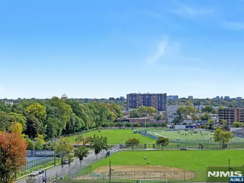 View/Area - 160 Overlook #4C, Hackensack, NJ 07601 photo 1 of 1