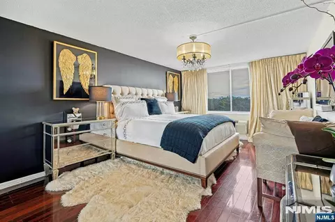 Bedroom - 160 Overlook #4C, Hackensack, NJ 07601 photo 1 of 4