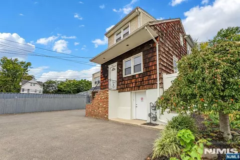 343 Wagaraw Rd, Hawthorne, NJ 07506