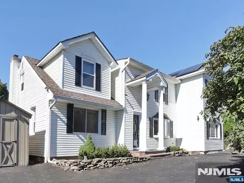 143 Scharer Ave, Northvale, NJ 07647