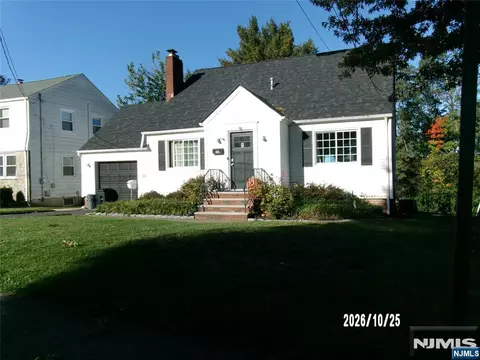 66 Sadler Rd, Bloomfield, NJ 07003
