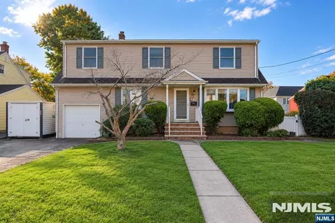 304 Luhmann Dr, New Milford, NJ 07646