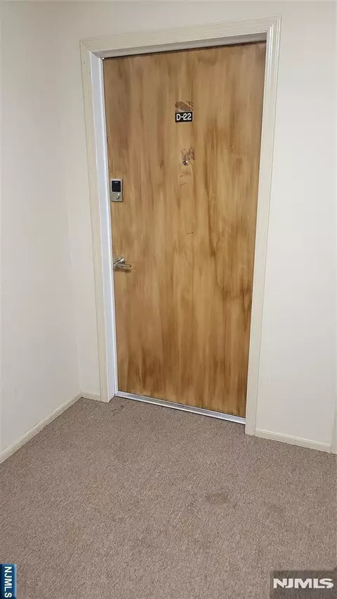 700 Schuyler #D 22, Kearny, NJ 07032