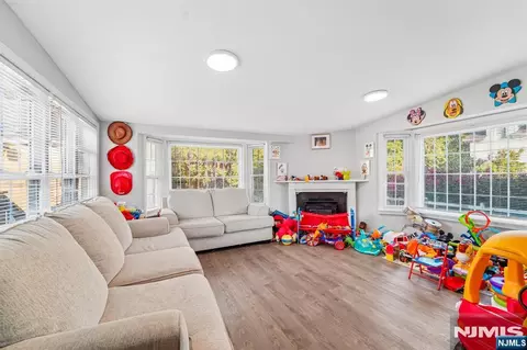 Living - 12 Shore Rd, Wayne, NJ 07470 photo 1 of 1