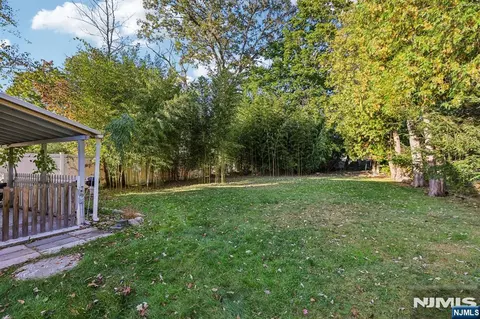 Exterior - 12 Shore Rd, Wayne, NJ 07470 photo 6 of 10