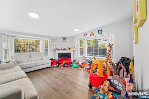 Other - 12 Shore Rd, Wayne, NJ 07470 photo 3 of 16