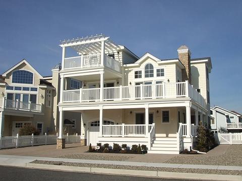177 77th St, Avalon, NJ 08202 photo 1