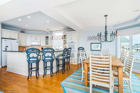 92 E 12th St, Avalon, NJ 08202 photo 11
