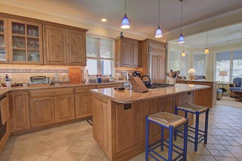 306 75th St, Avalon, NJ 08202 photo 2