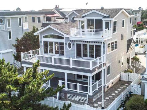 94 E 14th St, Avalon, NJ 08202 photo 1