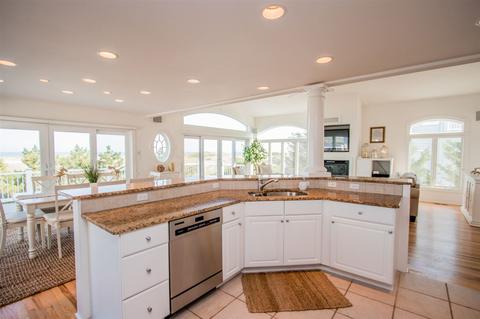 94 E 14th St, Avalon, NJ 08202 photo 8