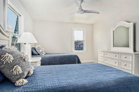 84 E 22nd St, Avalon, NJ 08202 photo 8