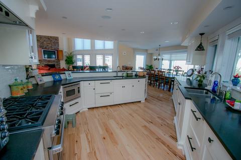 190 75th St, Avalon, NJ 08202 photo 8