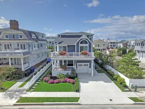 74 E 13th St, Avalon, NJ 08202 photo 1