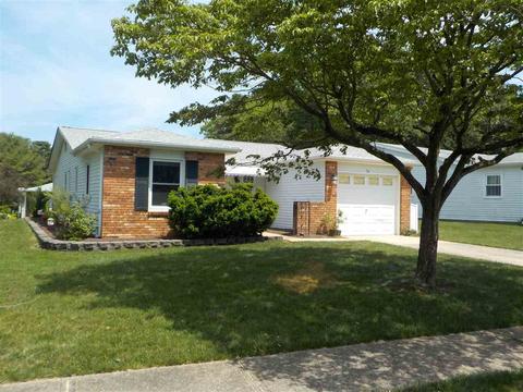 36 Regent Ct, Brick, NJ 08723 photo 1