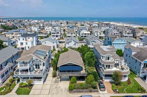 45 E 13th St, Avalon, NJ 08202 photo 1