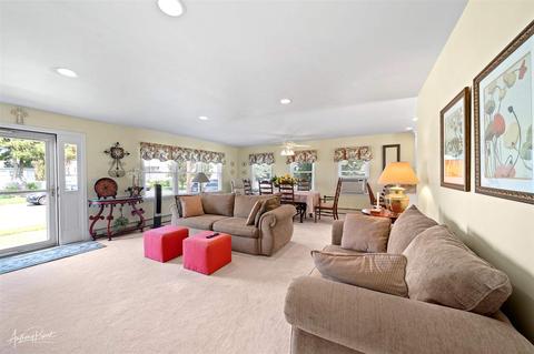 262 48th St, Avalon, NJ 08202 photo 3