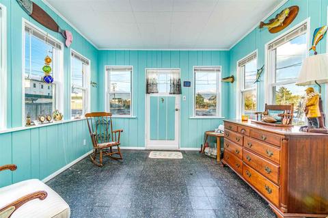 104 W Willard Ave, Strathmere, NJ 08248 photo 4