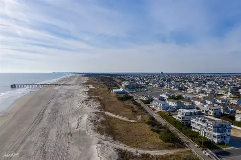 99 E 27th St, Avalon, NJ 08202 photo 4