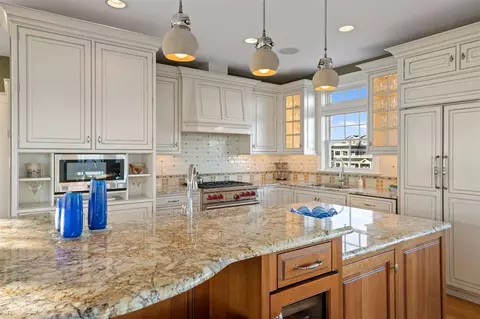 99 E 27th St, Avalon, NJ 08202 photo 25