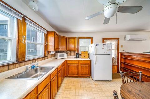 204 S Commonwealth Ave, Strathmere, NJ 08248 photo 6