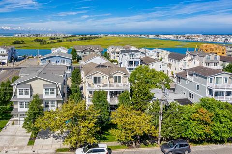 40 Avalon Condos For Sale Avalon Nj Townhouses Movoto