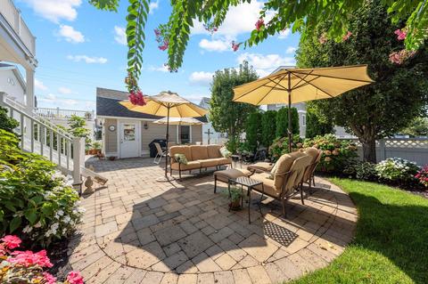 304 75th St, Avalon, NJ 08202 photo 3