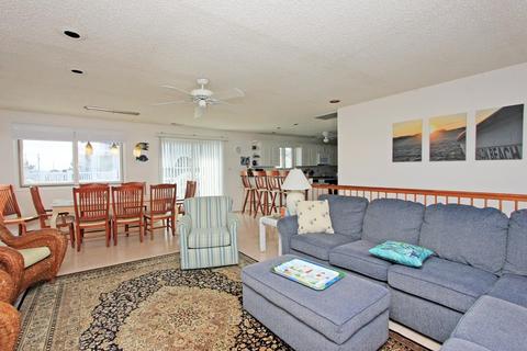 294 65th St, Avalon, NJ 08202 photo 9