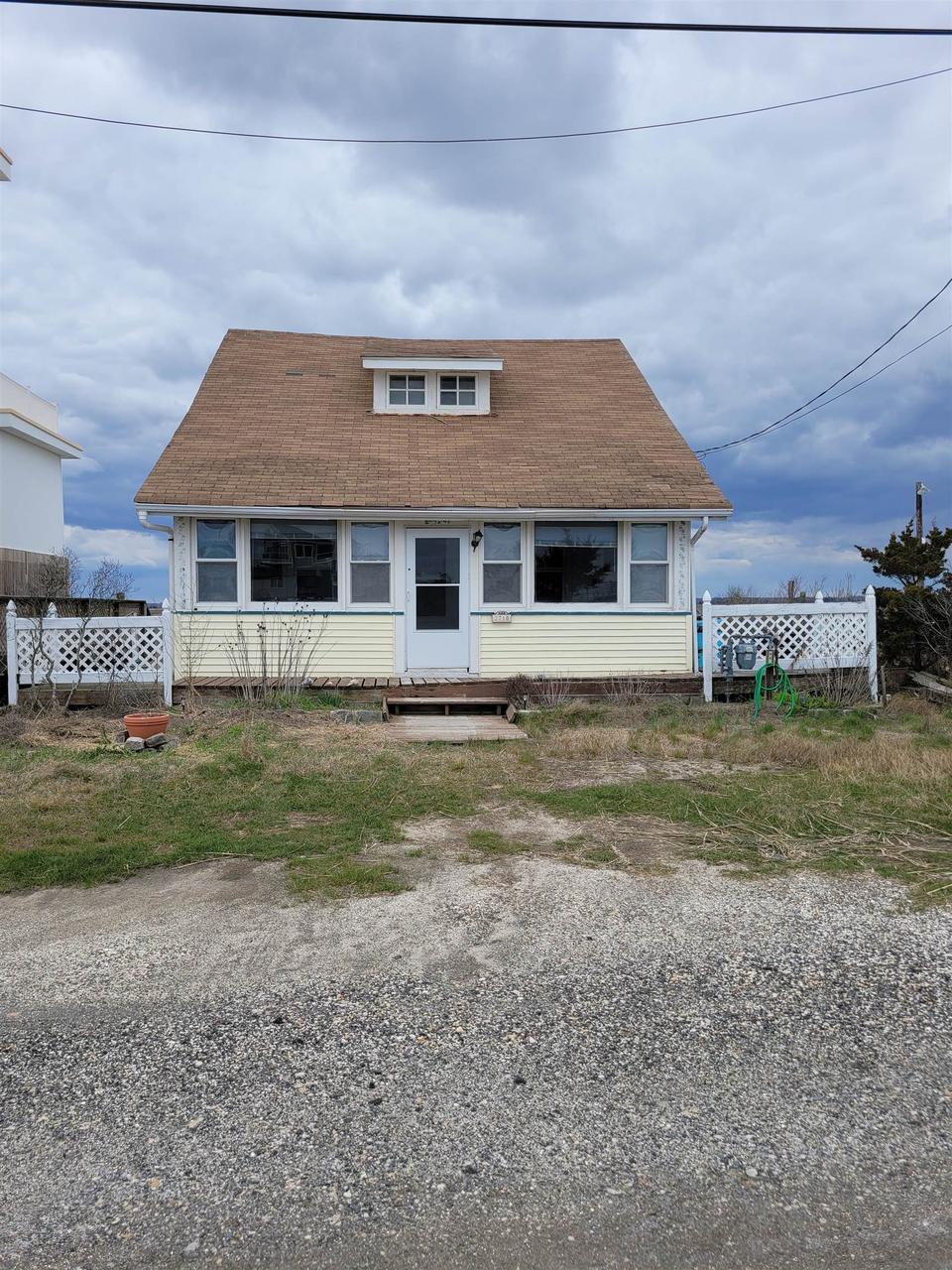 2708 Bayview Dr, Strathmere, NJ 08248 3 Photos MLS 221033 Movoto