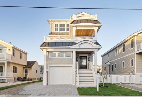 274 35th St, Avalon, NJ 08202