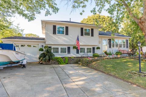 801 Holmes Ave, North Cape May, NJ 08204