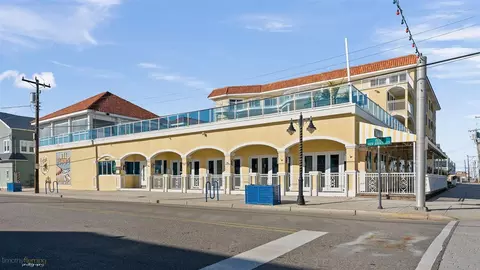 106 W Spruce Ave #108, North Wildwood, NJ 08260