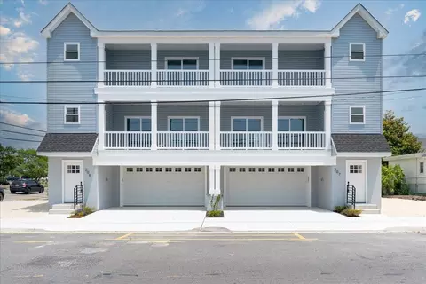 207 W Bennett Ave #207, Wildwood, NJ 08260