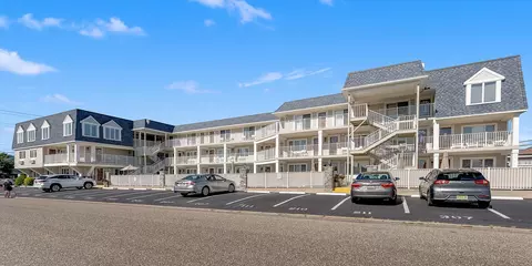 177 80th St #307, Avalon, NJ 08202